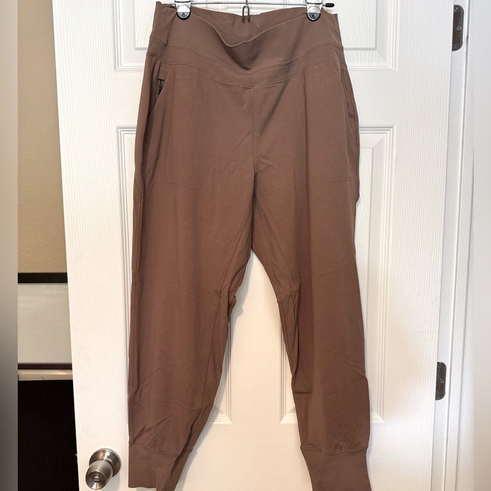 Athleta Venice High Rise Joggers in Brown Size Large - Picture 6 of 7